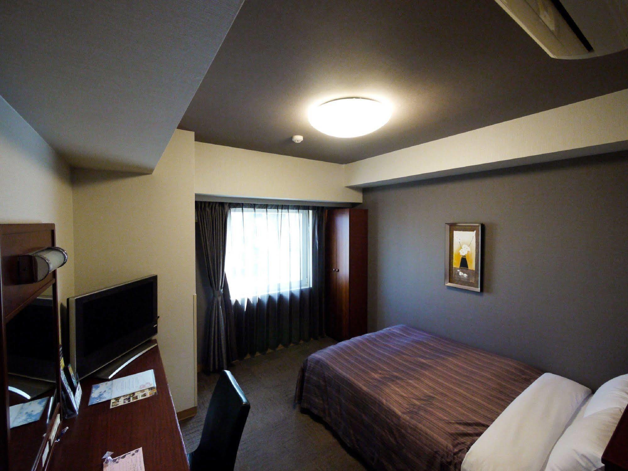 Hotel Route-Inn Koga Ekimae Ngoại thất bức ảnh