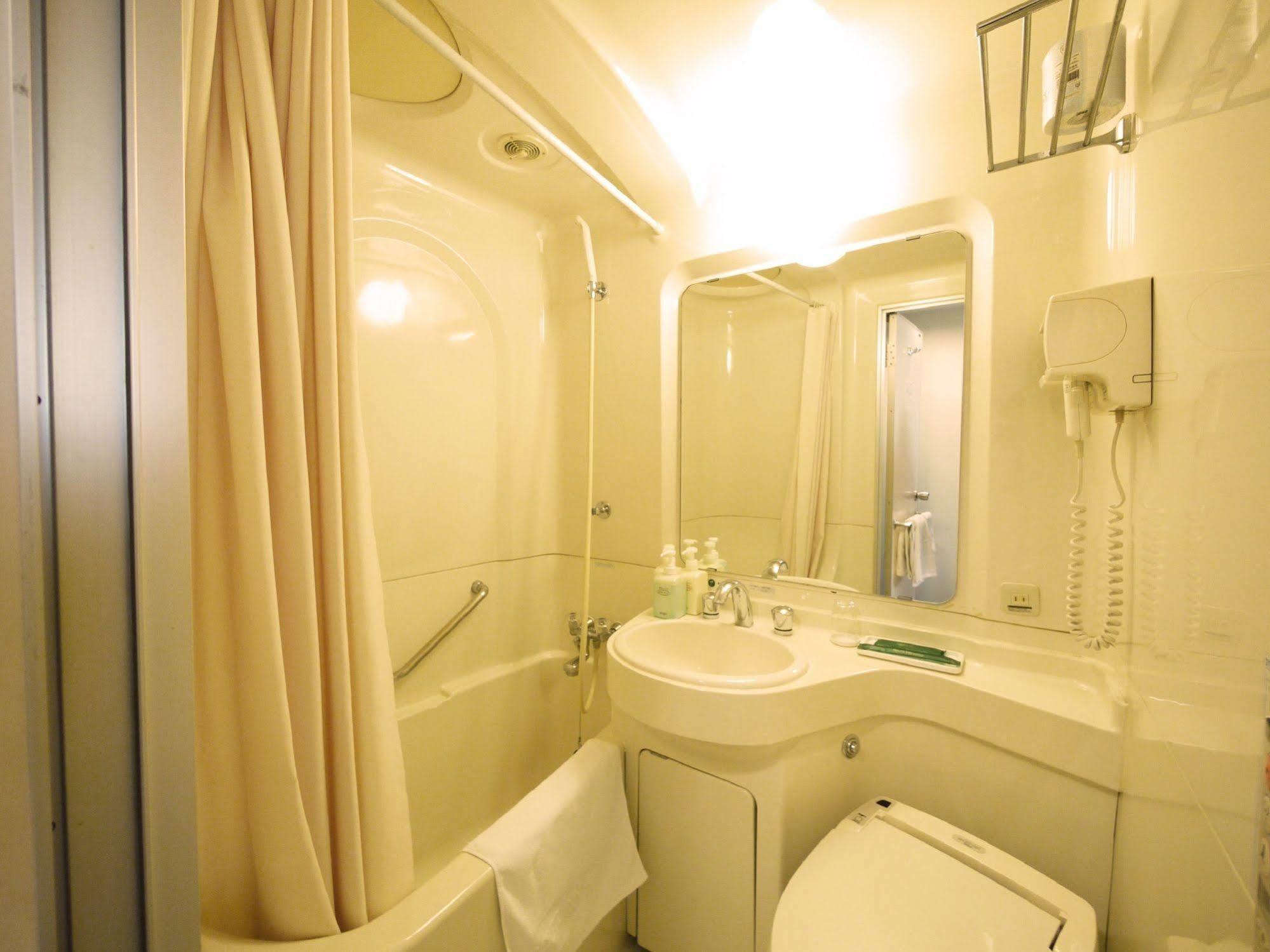 Hotel Route-Inn Koga Ekimae Ngoại thất bức ảnh